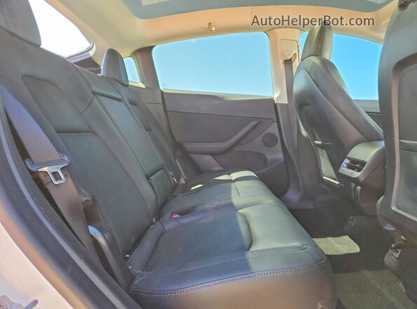 5YJYGDEE2LF041889 2020 TESLA MODEL White 