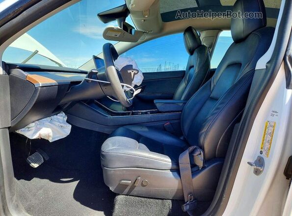 5YJYGDEE2LF041889 2020 TESLA MODEL White 