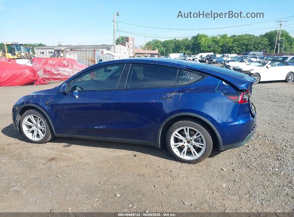 5YJYGDEE2MF196282 2021 TESLA MODEL Y Dark Blue Панорамний вид салону 360°