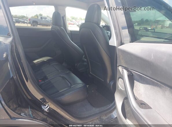 5YJYGDEE3LF029265 2020 TESLA MODEL Y Black VIN կոդի պիտակի տեսք