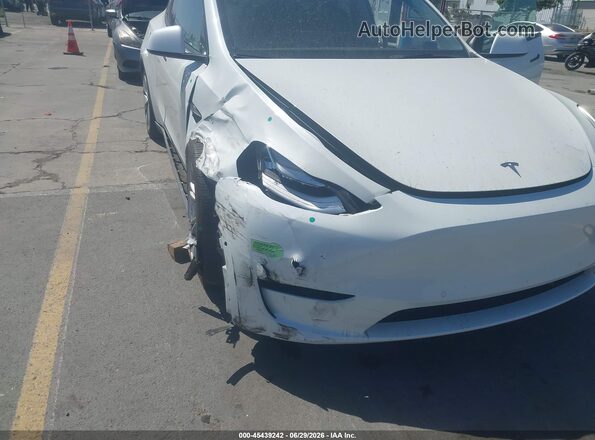 5YJYGDEE3MF213672 2021 TESLA MODEL Y Белый 