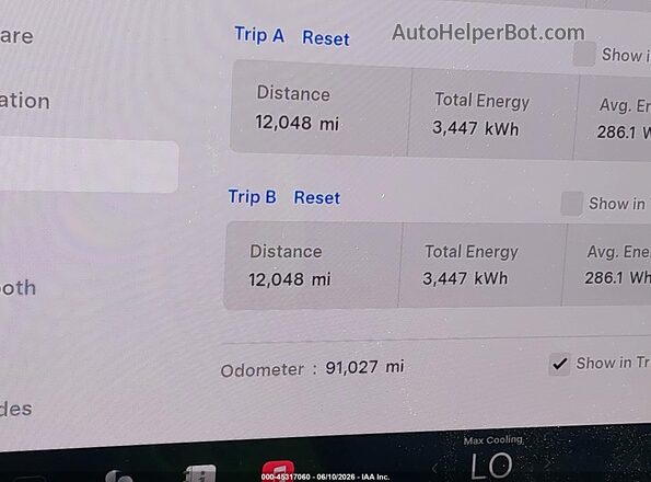 5YJYGDEE4LF014337 2020 TESLA MODEL Y White Vista de los asientos traseros