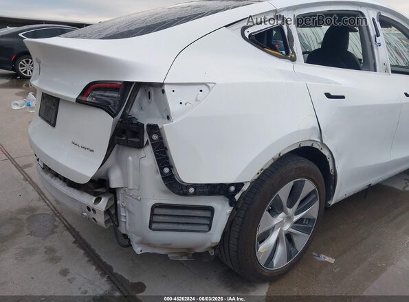 5YJYGDEE4MF063426 2021 TESLA MODEL Y White Widok z przodu