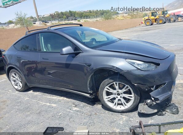5YJYGDEE4MF082218 2021 TESLA MODEL Y Серый Вид задней части салона