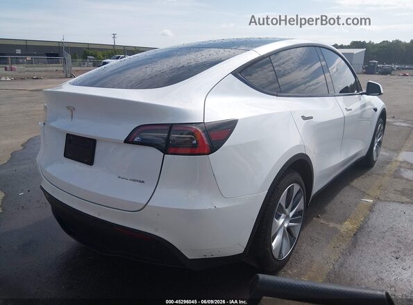 5YJYGDEE4MF104945 2021 TESLA MODEL Y White Հետևի աջ
