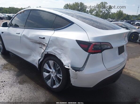 5YJYGDEE4MF104945 2021 TESLA MODEL Y White Դիմացի տեսք