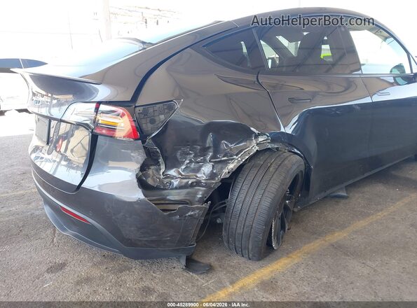 5YJYGDEE4MF182397 2021 TESLA MODEL Y Gray Դիմացի տեսք