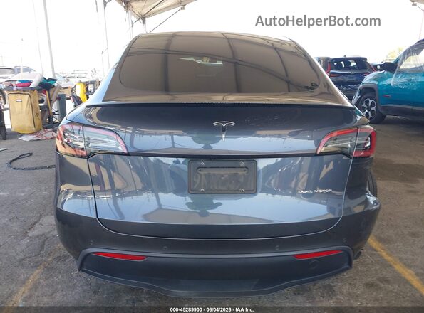 5YJYGDEE4MF182397 2021 TESLA MODEL Y Gray Սալոնի 360 աստիճան տեսք