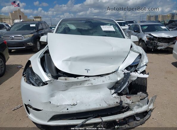 5YJYGDEE4MF305325 2021 TESLA MODEL Y White Rear view