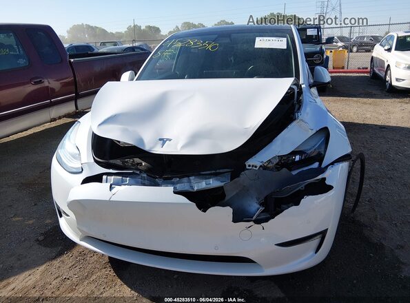 5YJYGDEE5MF208246 2021 TESLA MODEL Y Белый Вид спереди