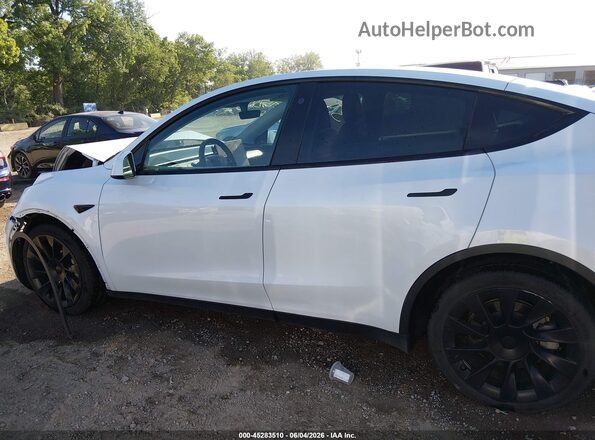 5YJYGDEE5MF208246 2021 TESLA MODEL Y Белый Панорамный вид салона 360°