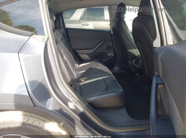 5YJYGDEE6MF233494 2021 TESLA MODEL Y Gray VIN կոդի պիտակի տեսք
