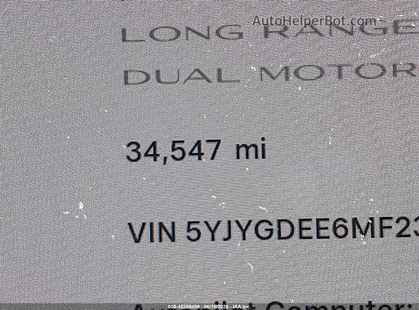 5YJYGDEE6MF233494 2021 TESLA MODEL Y Gray 