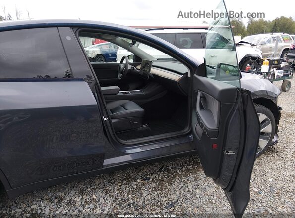 5YJYGDEE6MF275020 2021 TESLA MODEL Y Gray Widok wnętrza z przodu