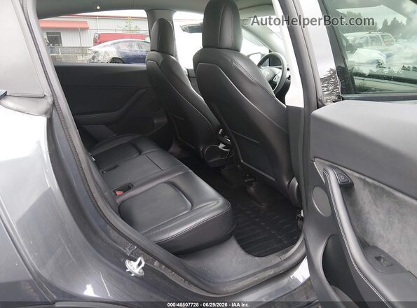5YJYGDEE6MF275020 2021 TESLA MODEL Y Gray 