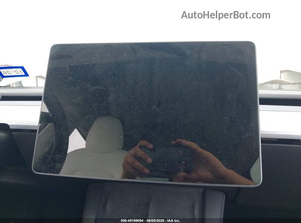 5YJYGDEE6MF306587 2021 TESLA MODEL Y White Հետևի նստատեղերի տեսք