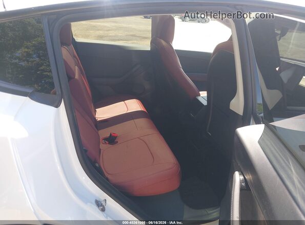 5YJYGDEE7LF039880 2020 TESLA MODEL Y White VIN sticker view