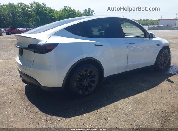 5YJYGDEE7LF039880 2020 TESLA MODEL Y White Rear right