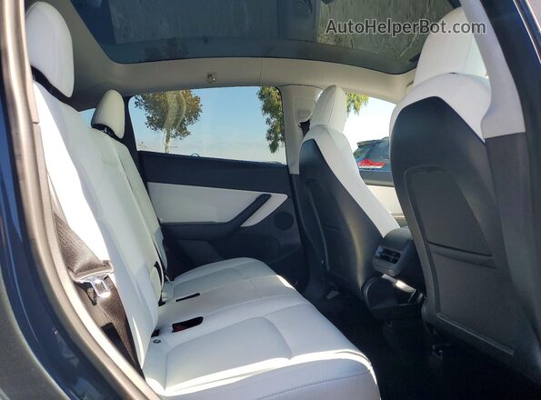 5YJYGDEE7MF197850 2021 TESLA MODEL Gray უკანა სავარძლების ხედი