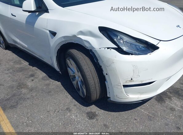 5YJYGDEE8LF054498 2020 TESLA MODEL Y White Vista frontal
