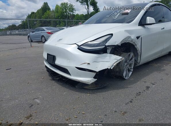 5YJYGDEE8MF085736 2021 TESLA MODEL Y White Widok z przodu