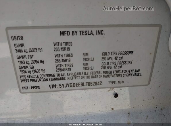 5YJYGDEE9LF052842 2020 TESLA MODEL Y White ძრავის განყოფილების ხედი