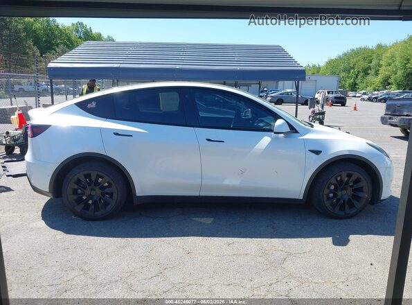 5YJYGDEE9MF139108 2021 TESLA MODEL Y Белый Панорамный вид салона 360°