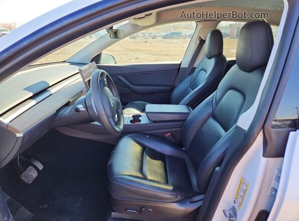 5YJYGDEE9MF140064 2021 TESLA MODEL White წინა სალონის ხედი