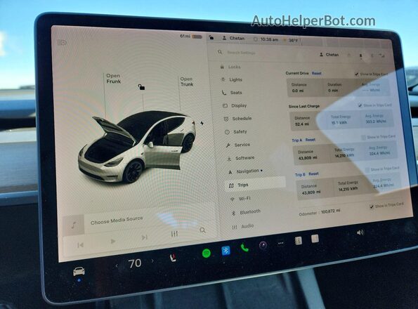 5YJYGDEE9MF140064 2021 TESLA MODEL White ხელსაწყოთა პანელის ხედი