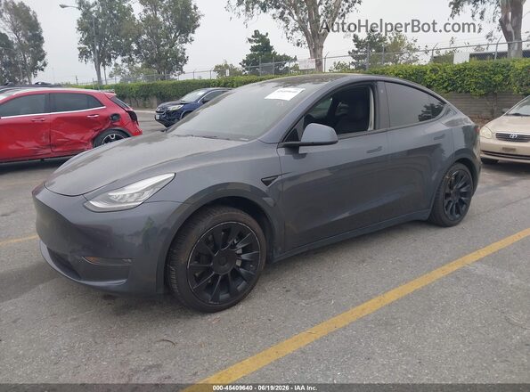 5YJYGDEEXLF045396 2020 TESLA MODEL Y Серый Передняя левая четверть