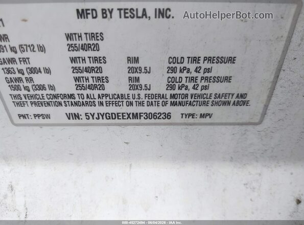 5YJYGDEEXMF306236 2021 TESLA MODEL Y White Widok komory silnika