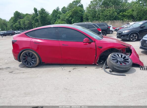 5YJYGDEF6MF259327 2021 TESLA MODEL Y Red Вид задньої частини салону