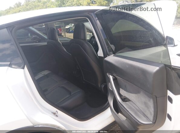 5YJYGDEF8LF037516 2020 TESLA MODEL Y Белый Вид наклейки с VIN-кодом