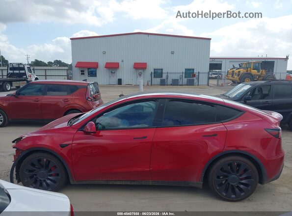 5YJYGDEF9LF039680 2020 TESLA MODEL Y Red სალონის 360-გრადუსიანი ხედი