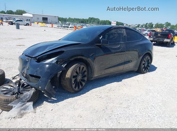 5YJYGDEF9MF081932 2021 TESLA MODEL Y Black Передня ліва чверть