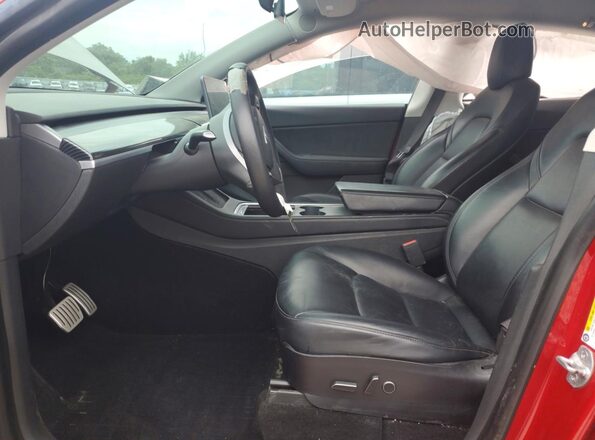 5YJYGDEF9MF139568 2021 TESLA MODEL Бордовый Вид салона спереди