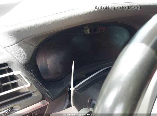 5YM13EC00N9N32413 2022 BMW X3 Gray Vista de los asientos traseros