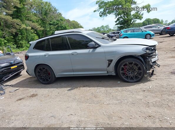 5YM13EC00N9N32413 2022 BMW X3 Gray Vista interior trasera