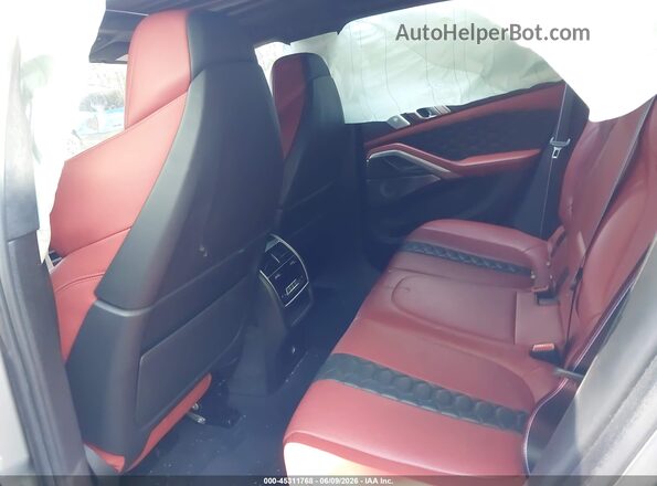 5YMCY0C06M9F58271 2021 BMW X6 M Gray VIN կոդի պիտակի տեսք