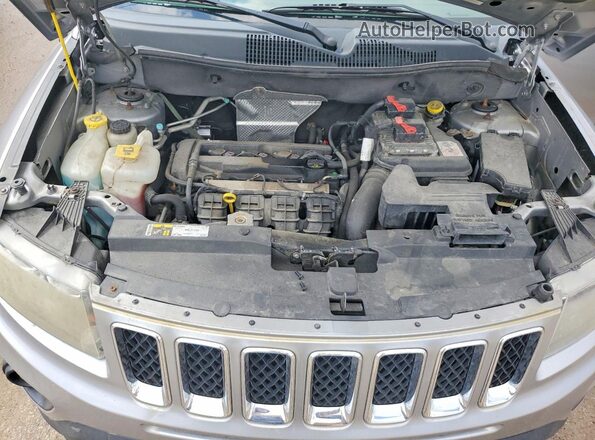 1C4NJCBA8GD512599 2016 JEEP COMPASS Silver Շարժիչի բաժամունքի տեսք