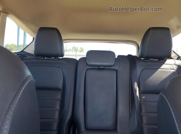 1FMCU9HDXKUA98698 2019 FORD ESCAPE Black Widok wnętrza z tyłu