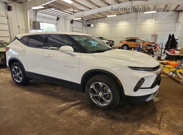 3GNKBHR46SS229695 2025 CHEVROLET BLAZER Белый Вид спереди
