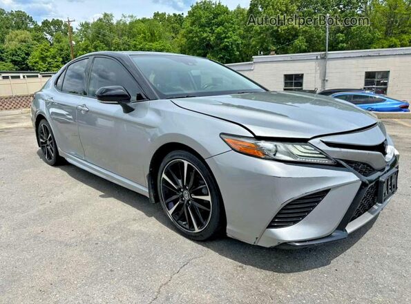 4T1B61HK2KU279395 2019 TOYOTA CAMRY Silver 