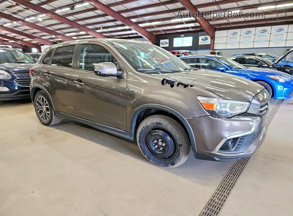 JA4AR3AU1JZ029625 2018 MITSUBISHI OUTLANDER Серый 