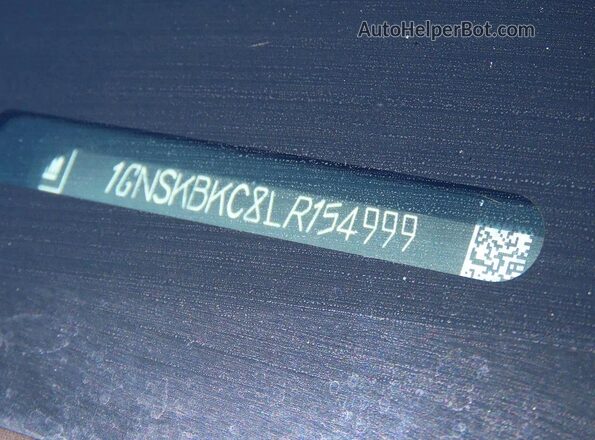1GNSKBKC8LR154999 2020 CHEVROLET TAHOE Черный Вид задней части салона
