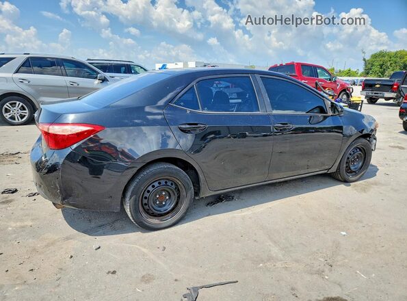 5YFBURHE3JP802048 2018 TOYOTA COROLLA Black Передня права чверть