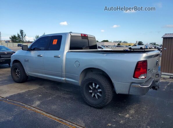 1C6RR7GG4JS300632 2018 RAM 1500 Silver უკანა მარჯვენა