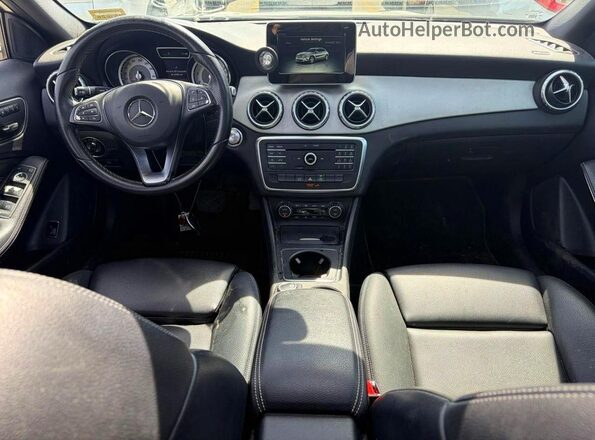 WDCTG4EB6GJ235494 2016 MERCEDES-BENZ GLA White Vista de los asientos traseros