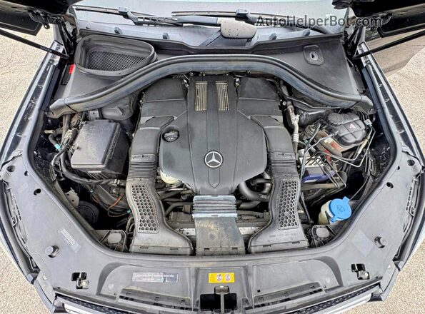 4JGDA5GB8KB204597 2019 MERCEDES-BENZ GLE Black Vista interior delantera