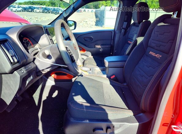 1N6ED1EK1TN642533 2026 NISSAN FRONTIER Красный 